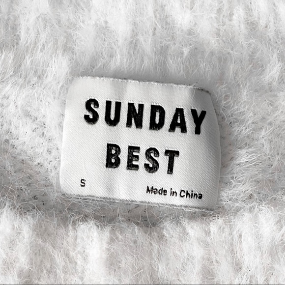 Sunday Best Kitten Sweater - Picture 11 of 12